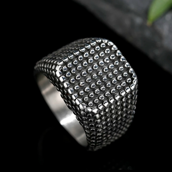 Black and Silver Mesh Ring. S9 - Picture 3 of 5